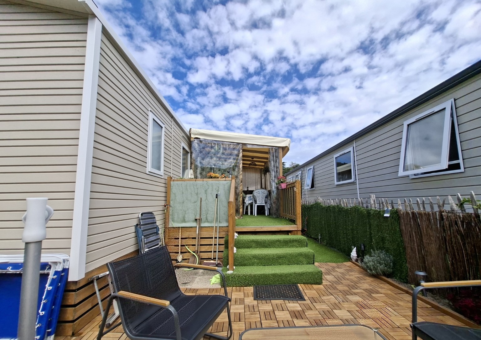Private garden and terrace