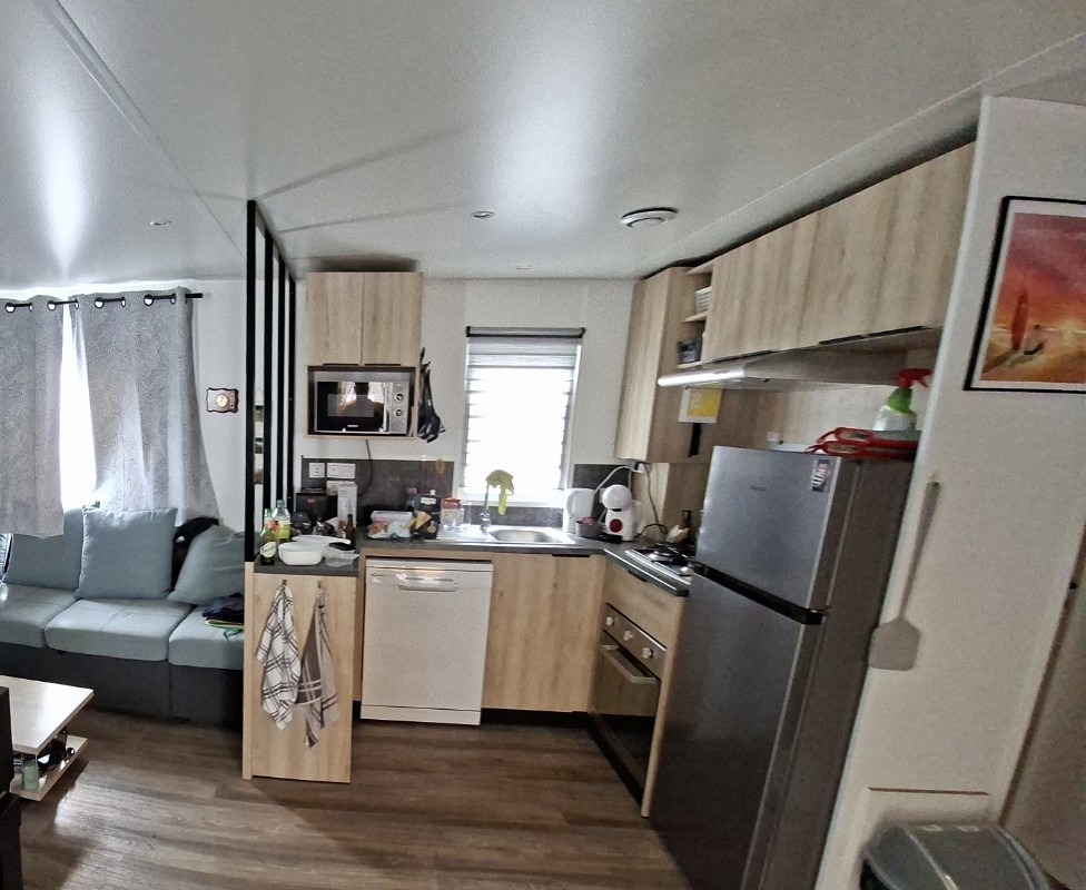 Living room and kitchen in one view